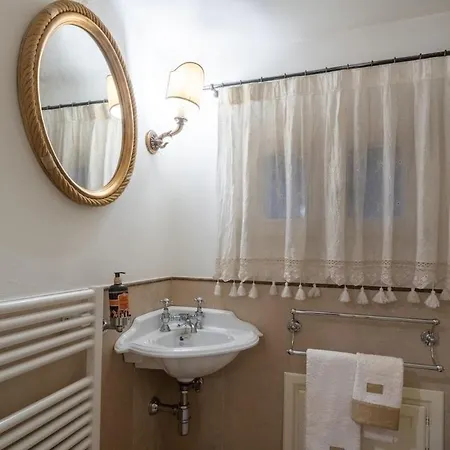 Palazzo Benassi Penthouse Nel Cuore Di Appartement