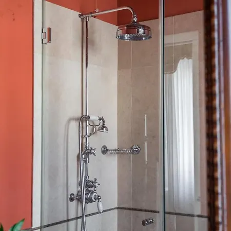Palazzo Benassi Penthouse Nel Cuore Di *