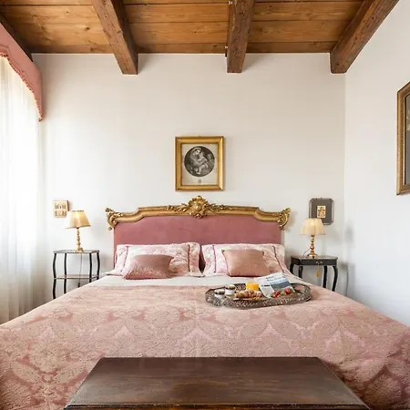 Palazzo Benassi Penthouse Nel Cuore Di Apartamento Asolo