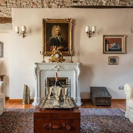 Apartamento Palazzo Benassi Penthouse Nel Cuore Di *